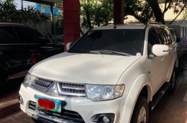 Sell White 2014 Mitsubishi Montero SPT in Manila