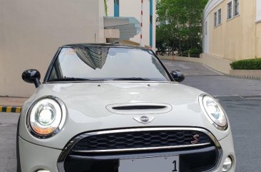 White Mini Cooper 2017 for sale in Manila