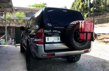 Black Mitsubishi Pajero 2004 for sale in Mandaluyong