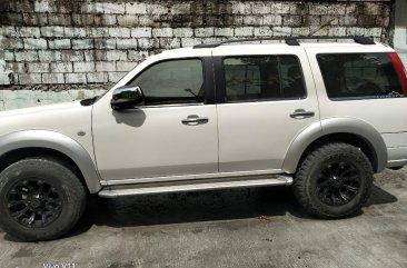 White Ford Everest 2007 for sale in Manila