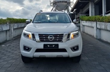 Selling Pearl White Nissan Navara in Quezon City