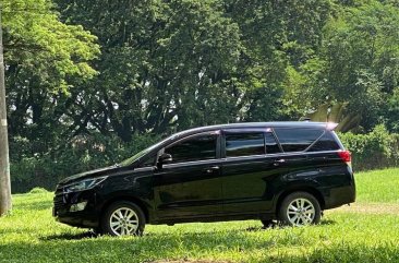 Black Toyota Innova 2016 for sale in Manila