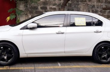 Pearl White Suzuki Ciaz 2017 for sale in Pasig