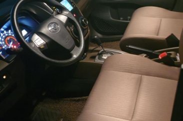 Selling Grey Toyota Avanza 2017 in Quezon City