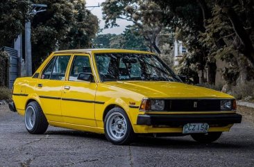 Sell Yellow Toyota Corolla 1983 in Manila