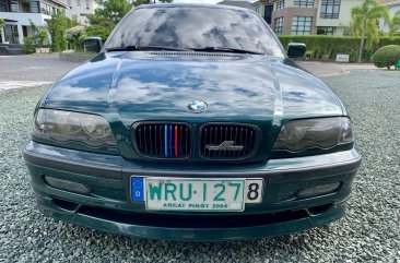 Selling Green BMW 318I 2000 in Quezon City