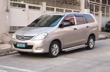 Sell Silver 2011 Toyota Fortuner in Quezon City