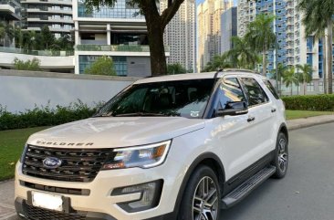 White Ford Explorer 2017 for sale in Manila