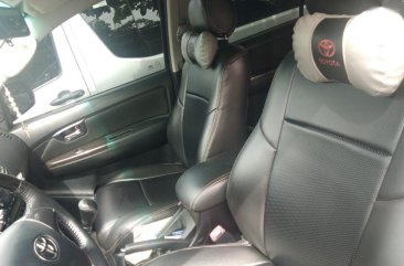 Selling Black Toyota Fortuner 2015 in Manila