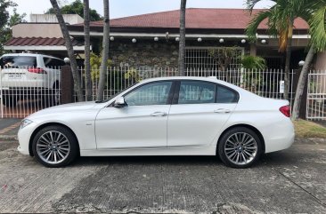 White BMW 320D 2017 for sale in Las Pinas