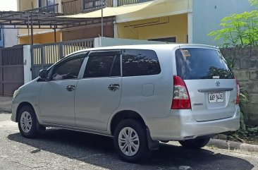 Silver Toyota Innova 2014 for sale in Caloocan City