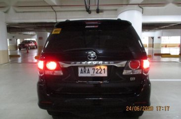 Sell Black 2015 Toyota Fortuner in Makati