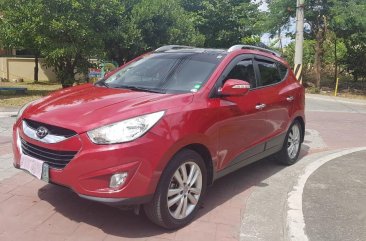 Selling Red Hyundai Tucson 2012 in Pasig