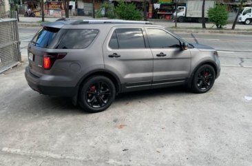 Silver Ford Explorer 2015 for sale in Manila