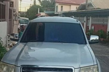 Silver Ford Everest 2009 for sale in Quezon City
