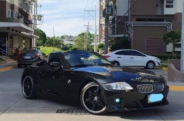 Black BMW Z4 2005 at 45000 km for sale in Parañaque