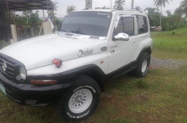 White SsangYong Korando 2006 for sale in Samal