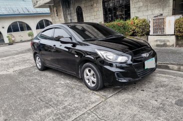 Black Hyundai Accent 2013 for sale in Manila