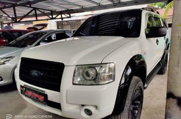 White Ford Everest 2007 for sale in Quezon City