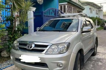 Toyota Fortuner 2.7 7 Seater (A) 2009