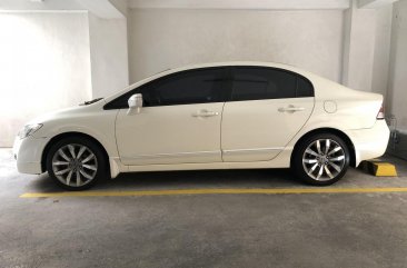 Sell Pearl White 2009 Honda Civic in Quezon City