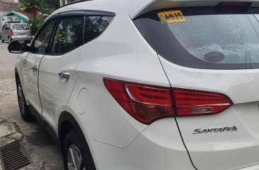 Sell White 2015 Hyundai Santa Fe in Quezon City