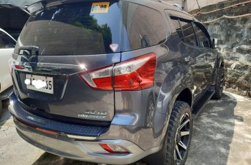 Grey Isuzu Mu-X 2018 for sale in Manila