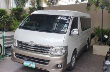 White Toyota Hiace Super Grandia 2011 for sale in San Juan