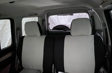 Silver Ford Everest 2004 for sale in Batangas