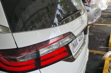 White Honda Odyssey 2018 for sale in Manila