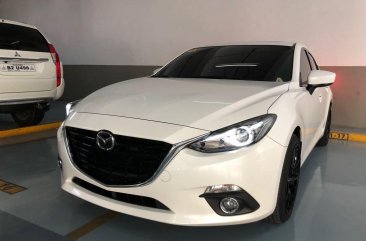 Pearlwhite Mazda 3 2015 for sale in Manila