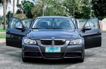 Selling Grey BMW 320I 2005 in Quezon