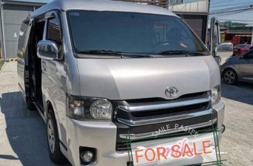 Silver Toyota Hiace Grandia 2013 for sale in Santo Domingo