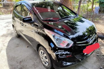 Selling Black Hyundai Eon 2018 in Sudipen