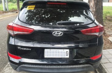 Selling Black Hyundai Tucson 2014 in Pasay