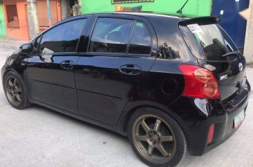 Selling Black Toyota Yaris 2012 in Manila