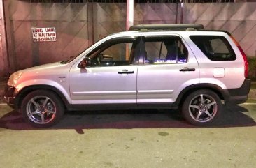 Selling Brightsilver Honda CR-V 2002 in Quezon