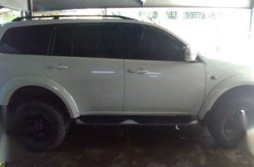 Selling White Mitsubishi Montero 2014 in Muntinlupa