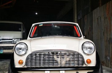 Selling Pearlwhite Mini Cooper 1973 in Quezon