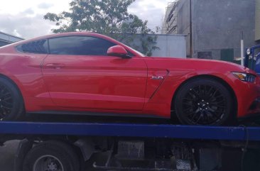 Selling Red Ford Mustang 2017 in Manila