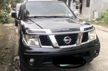 Black Nissan Navara 2010 for sale in Binan