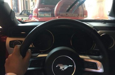 Selling Red Ford Mustang 2017 in Manila