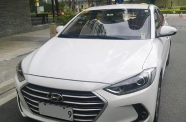 White Hyundai Elantra 2011 for sale in Pasig