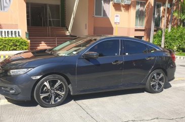 Grey Honda Civic 2017 for sale in Paranaque