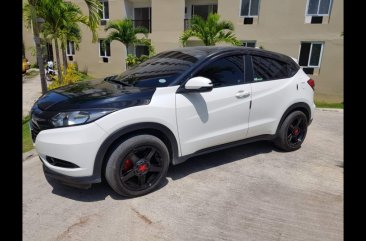 White Honda HR-V 2016 for sale in Lapu-Lapu