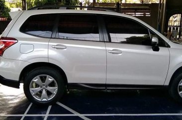 Selling Pearlwhite Subaru Forester 2014 in Parañaque
