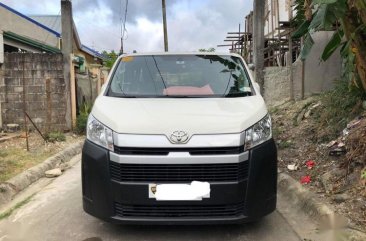 Selling White Toyota Hiace 2017 in Quezon