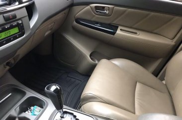 Black Toyota Fortuner 2013 for sale in Quezon