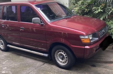 Selling Red Toyota Revo 2000 in Quezon