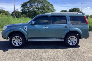 Silver Ford Everest 2015 for sale in San Fernando